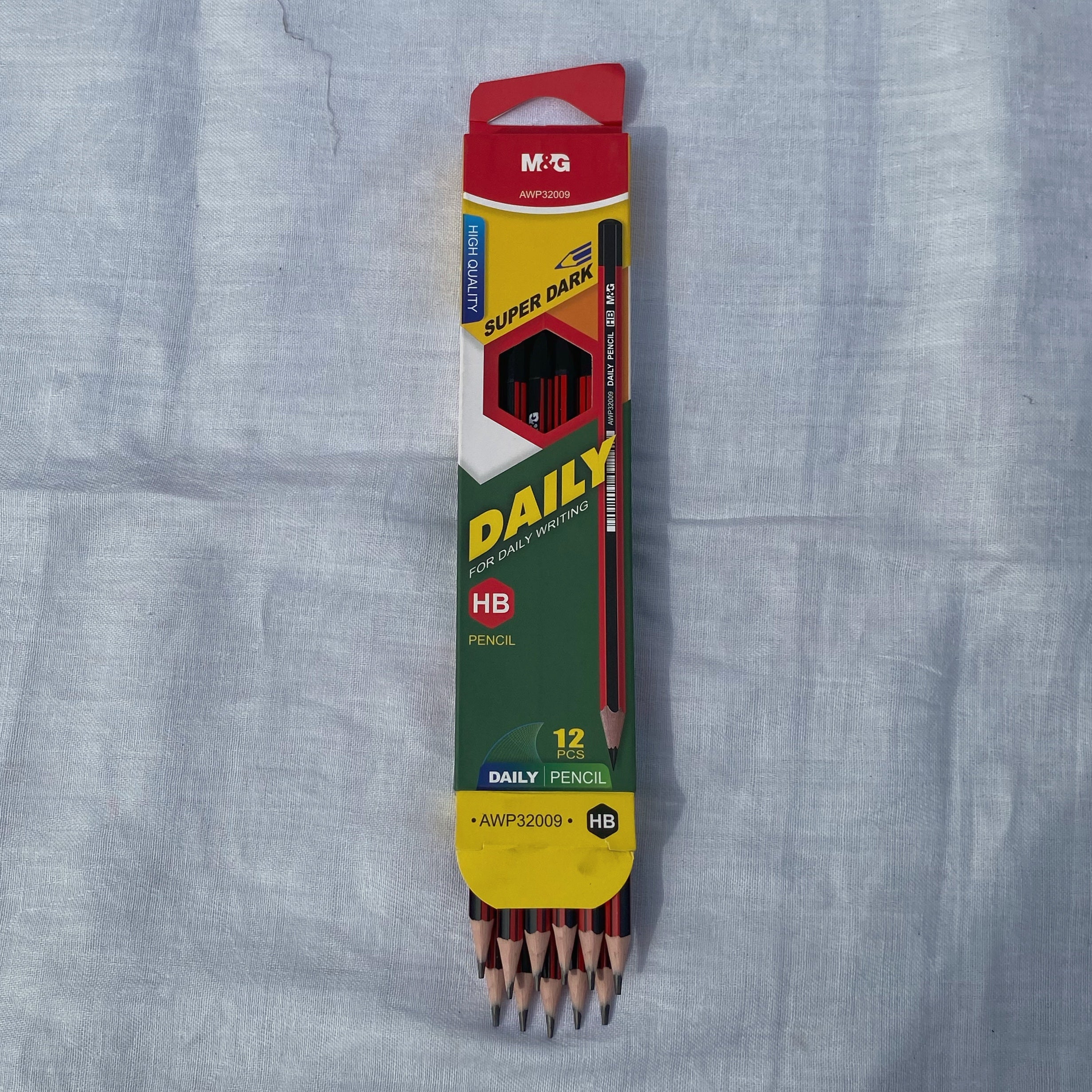 M&G Daily HB Pencils